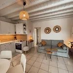 Cosy At - Cielo Homes Apartment