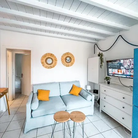 Cosy At - Cielo Homes 칼라파티스